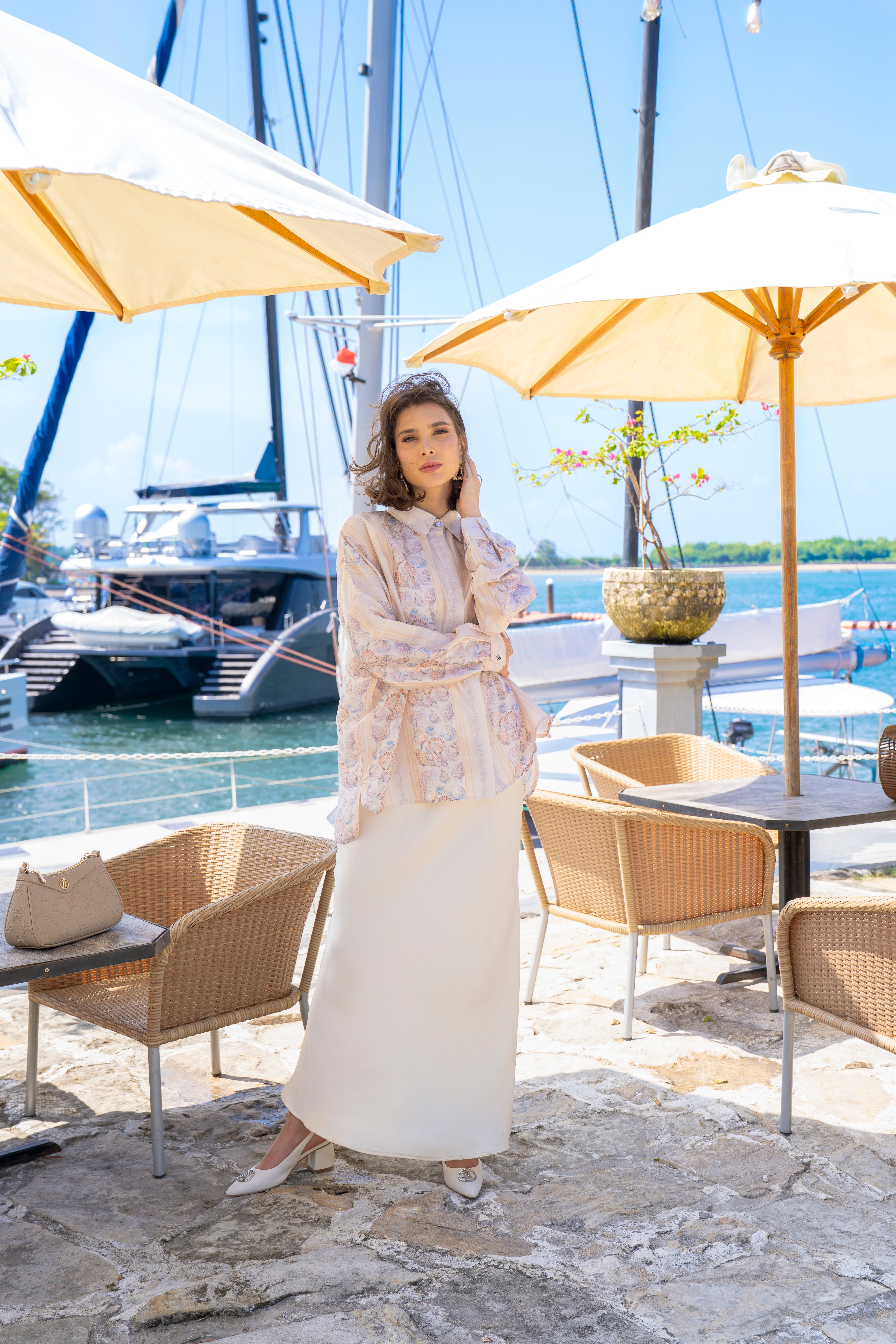 By the Sea Shore - Oversize Shirt (Sunkissed)