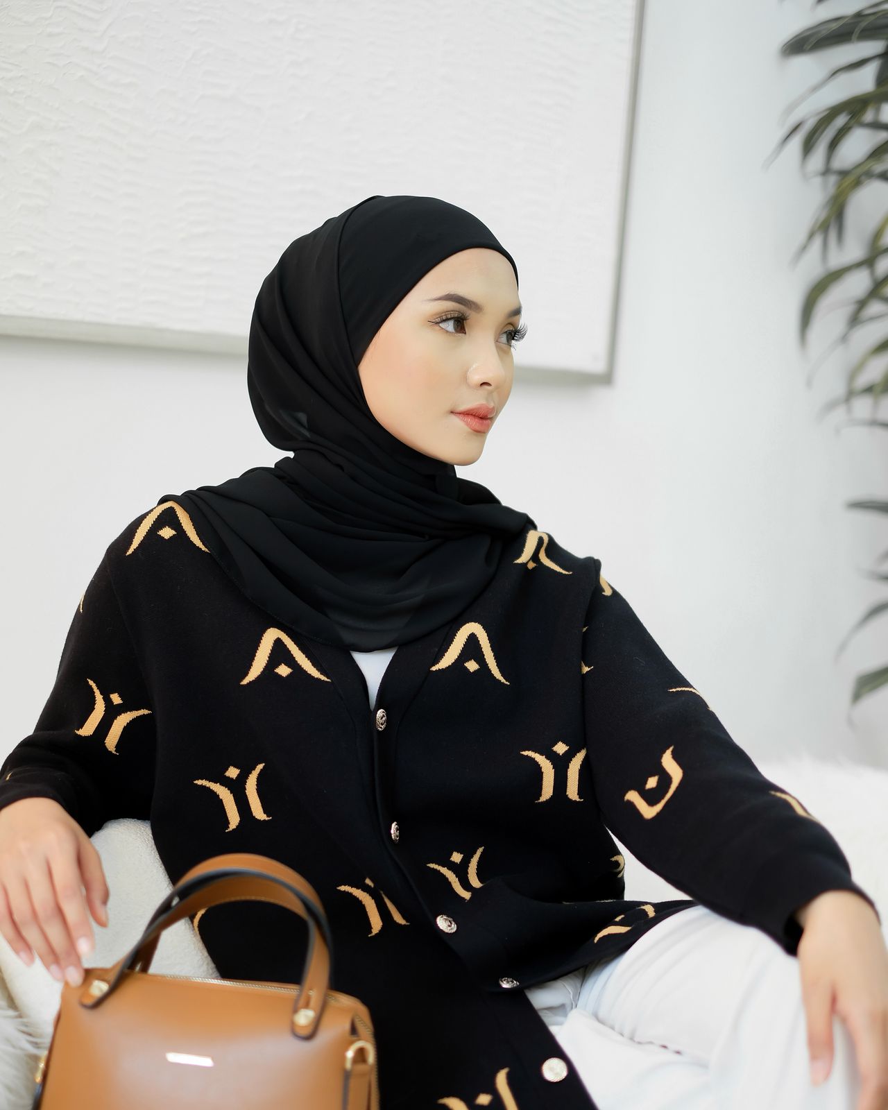 Ayu by Ayu Lestari - The Twine Pashmina (Love Edition)