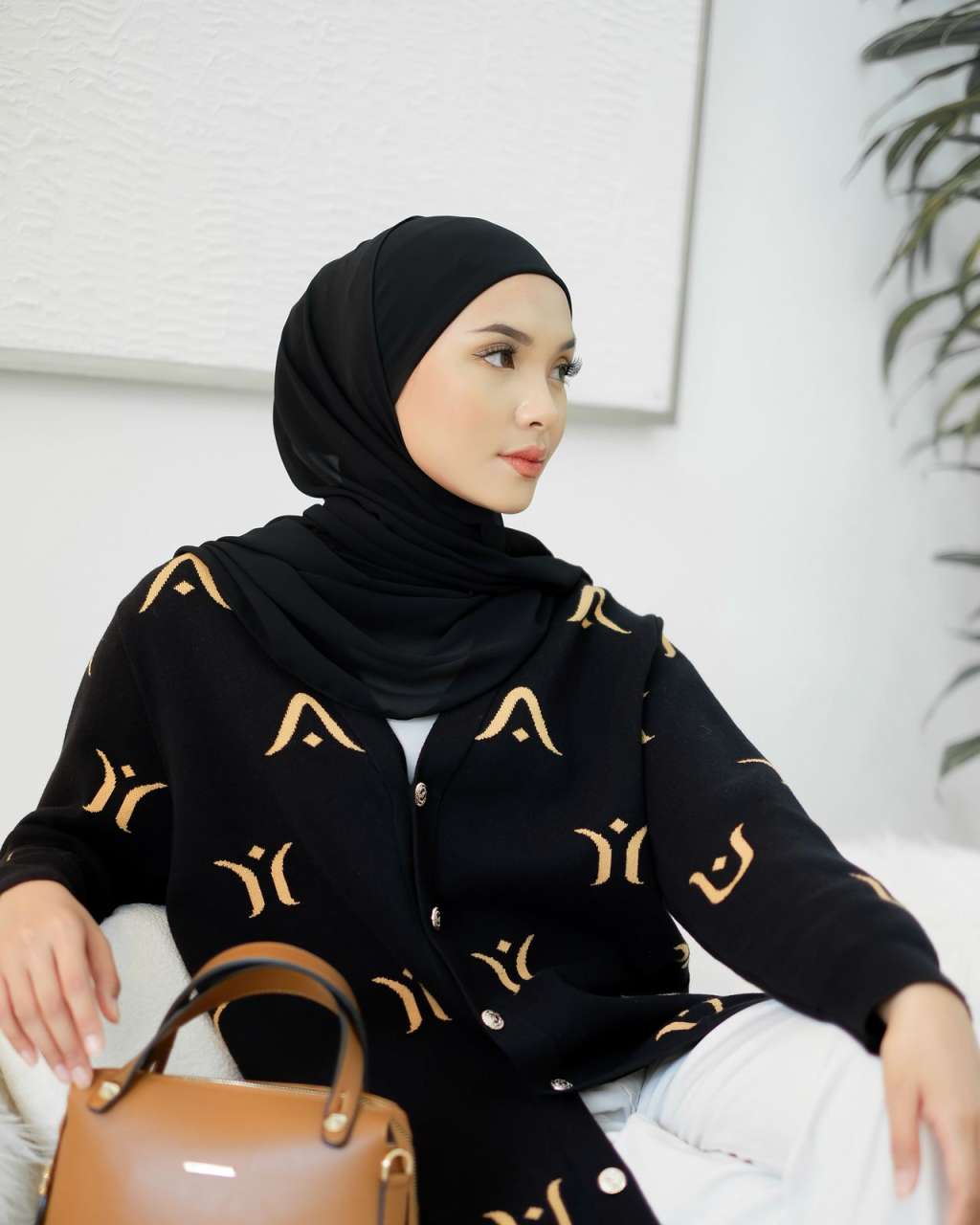 Ayu by Ayu Lestari - The Twine Pashmina (Love Edition)