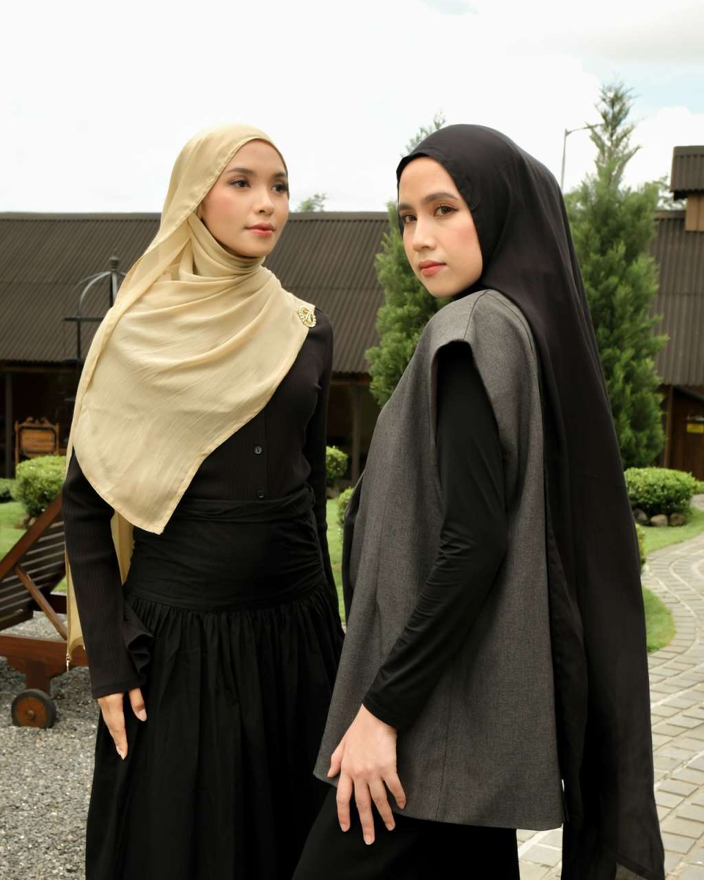 Ayu by Ayu Lestari - Flowy Pashmina